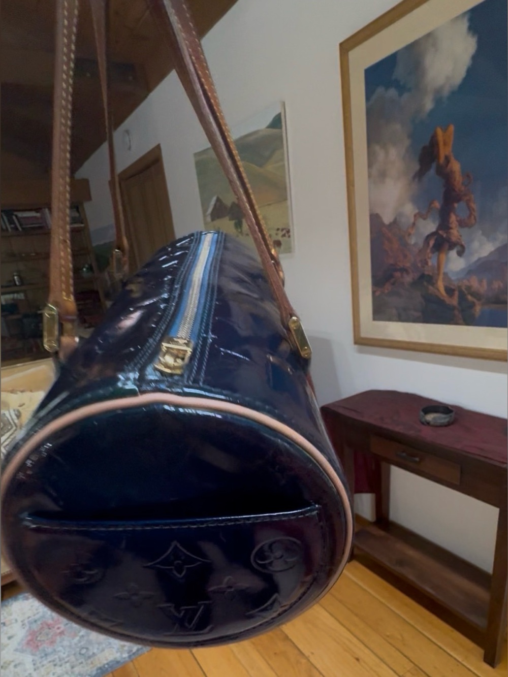 Louis Vuitton Vernis Bedford in Navy - Picture 11 of 16